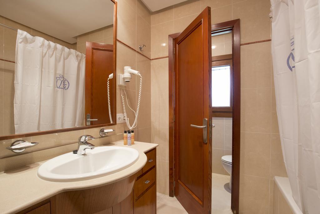Villa Cabot Borras *